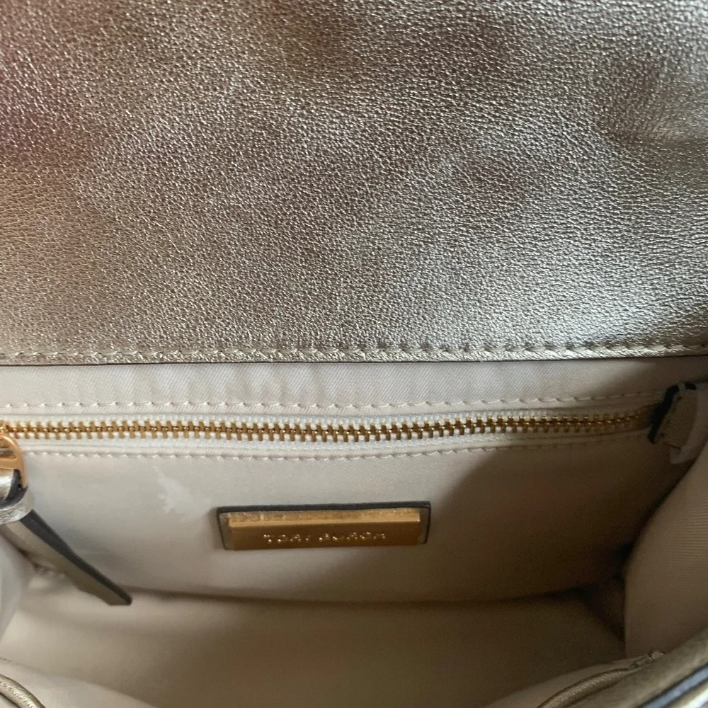 Tory Burch Gold Small Fleming Leather Handbag - Picture 10 of 13